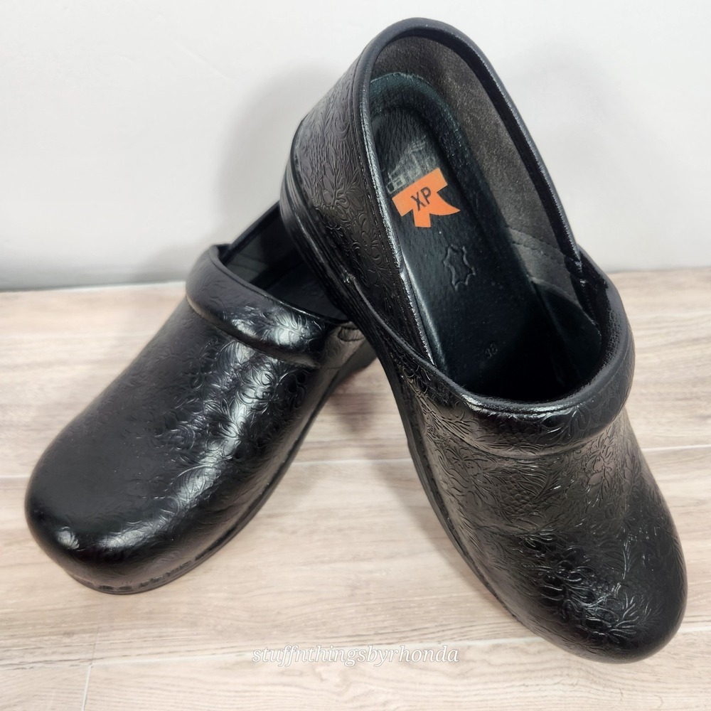 Dansko‎ Black Tooled Leather Floral Professional Stapled Clogs EU 38 US 7.5-8
